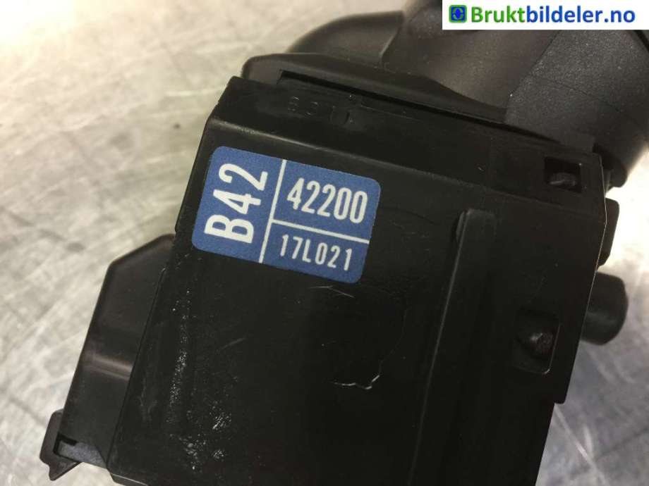 Bryter visker til Toyota RAV4 2019-->> (Type V)  (TOYOTA|42200-17L021|)