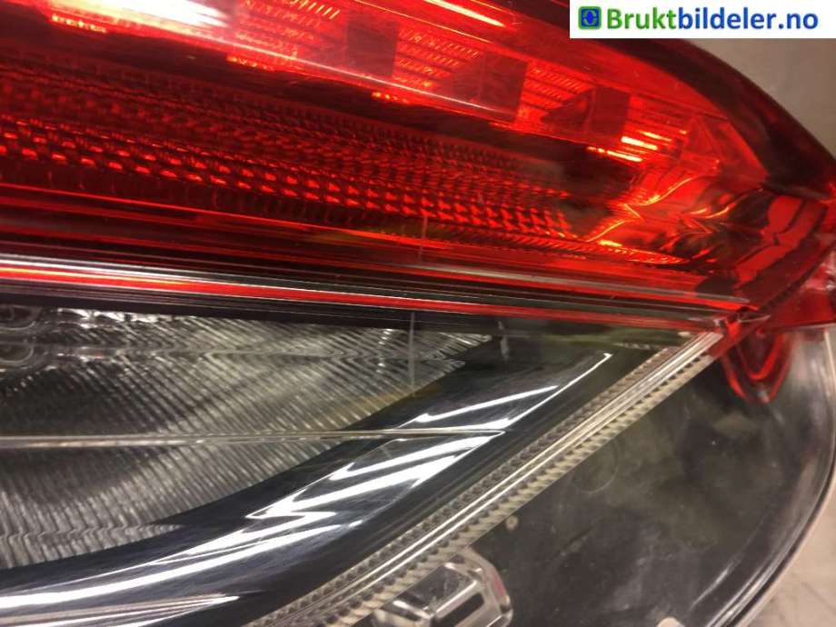 Baklykt venstre indre til Toyota RAV4 2019-->> (Type V)  (TOYOTA|81590-42061|)