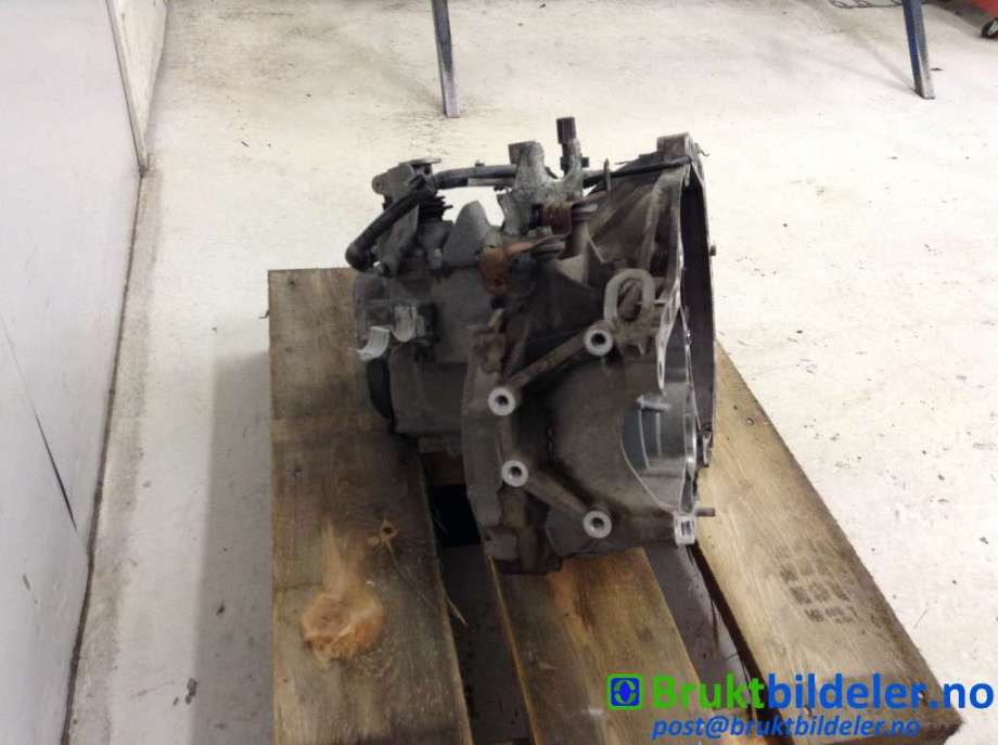 Girkasse manuell til Suzuki Swift 2011-2017  (SUZUKI||APA|1B01620APA)