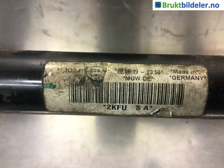 Stabilisatorstag foran til VW Passat 2015-2019 (Fase 1) (B8) (B8) (VOLKSWAGEN|3Q0 411 303 A|)