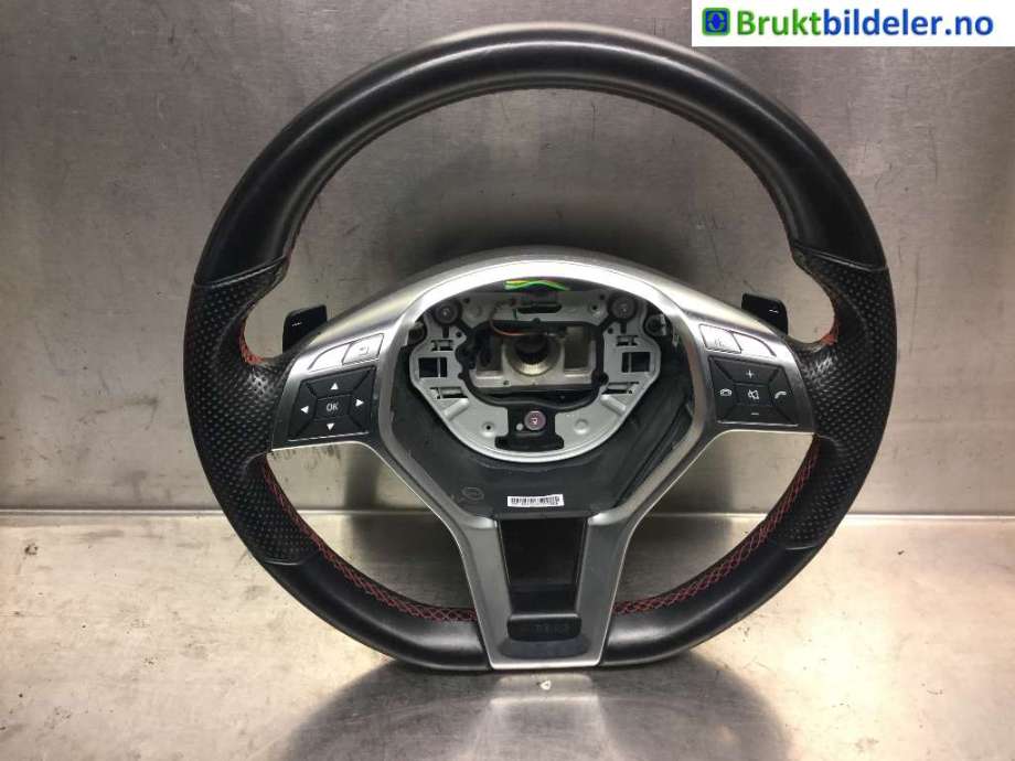 Ratt til Mercedes A-Klasse, 2012-2018 (W176) (W176) (MERCEDES|A 172 460 83 03 9E38)