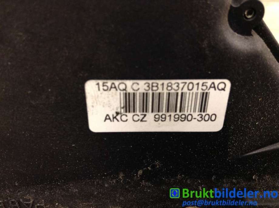 Låsekasse venstre foran til VW Transporter / Caravelle 2009-2015 (Fase 2) (T5) (T5) (VOLKSWAGEN|3B1 837 015 AQ|)