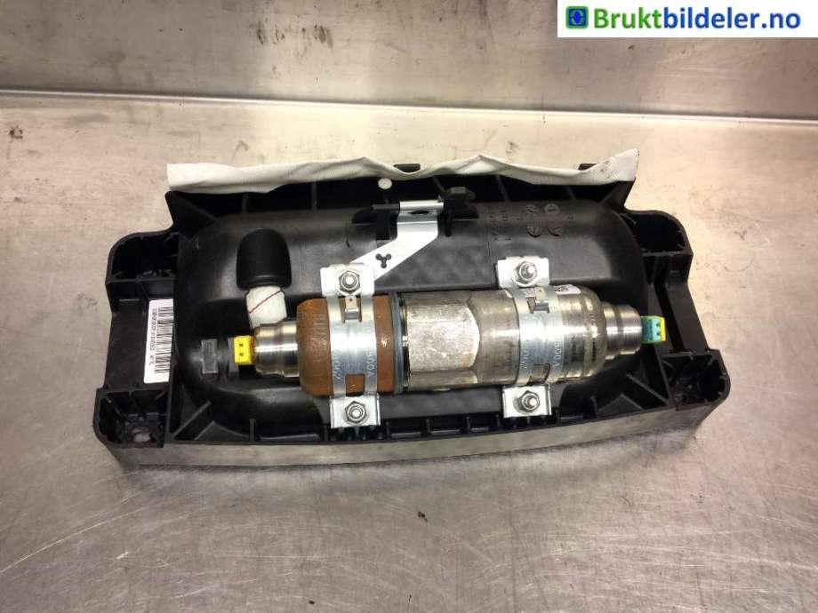 Airbag passasjer til Mercedes A-Klasse 2012-2018 (W176) (W176) (MERCEDES|A 176 860 00 02|618 2376 02|)