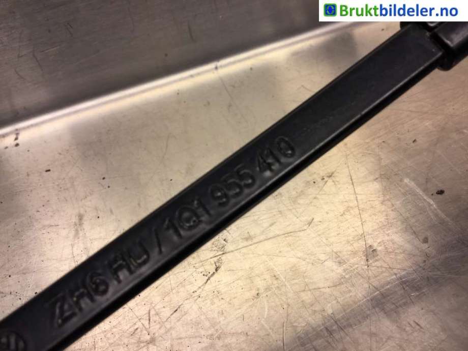 Viskerarmer frontrute til VW Golf VI 2008-2012  (VOLKSWAGEN|1Q1.955.410|)