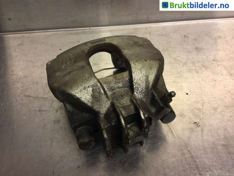 Bremsecaliper høyre foran til Volvo XC70 2005-2007 (Type I, Fase 2)  (VOLVO|8251317|)