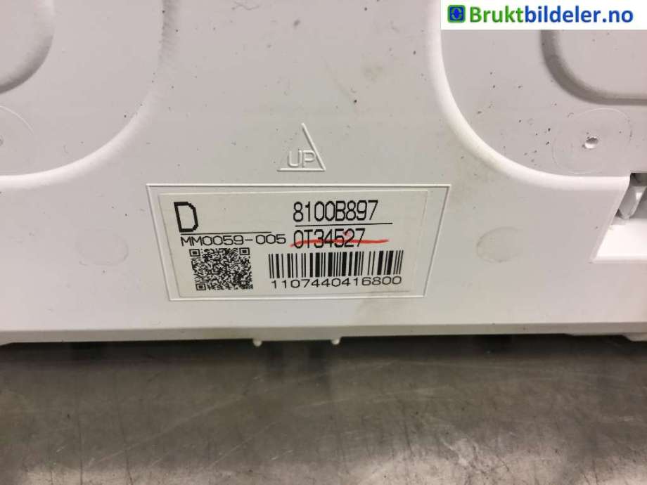 Instrumentpanel til Mitsubishi Outlander 2012-2015 (Type III, Fase 1)  (MITSUBISHI|8100B897|MM0059-005|)