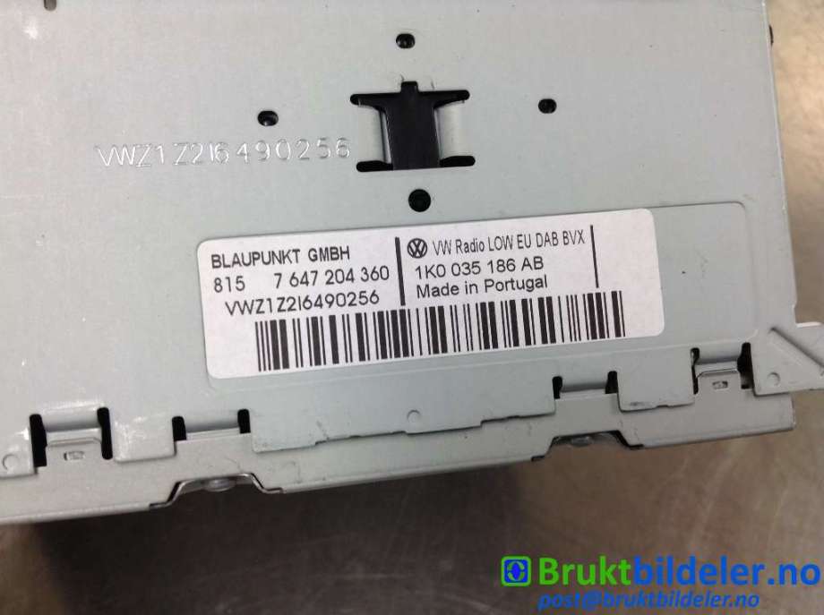 Bilstereo til VW Golf VI 2008-2012  (VOLKSWAGEN|1K0 035 186 AB|7 647 204 360|)