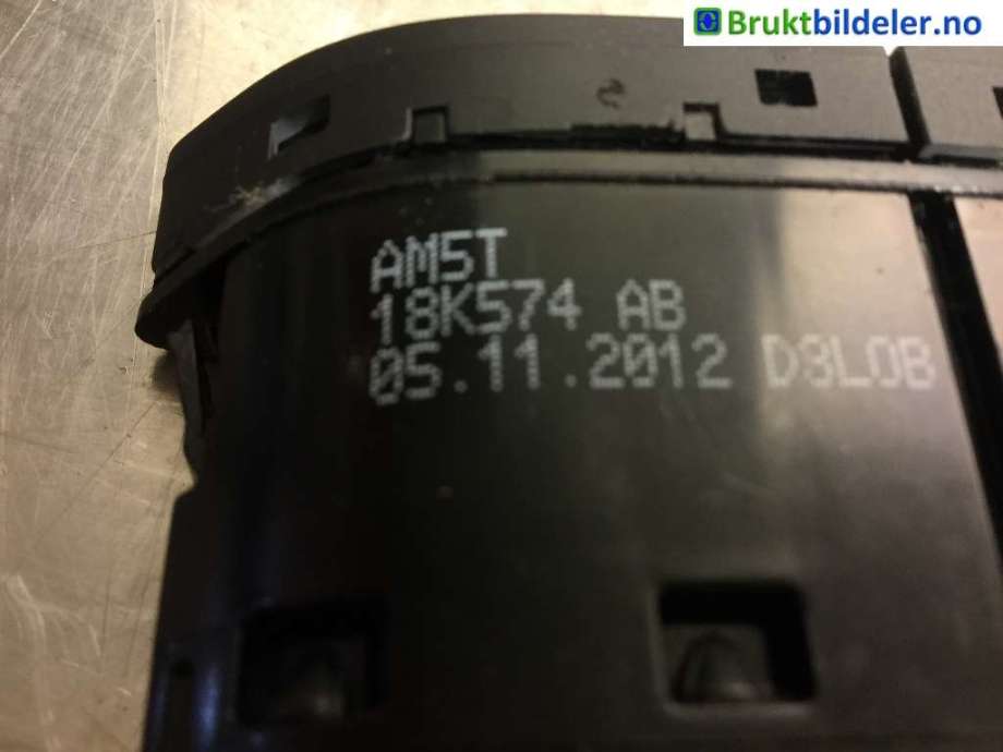 Bryter rutevarme til Ford Focus 2011-2014 (Type III, Fase 1)  (FORD|AM5T 18K574 AB|)