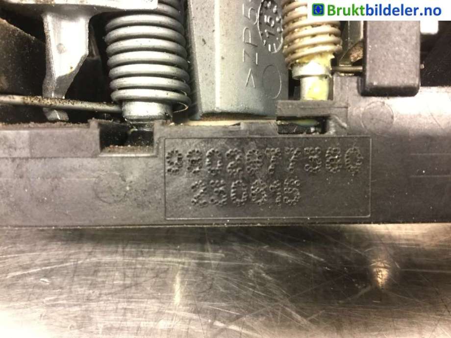 Dørhåndtak utv venstre bak til Peugeot 308 2013-2021 (Type II)  (PEUGEOT|9802977380|)