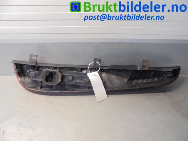 Baklykt venstre til Mercedes Vaneo 2002-2005 (W414) (W414) (MERCEDES|A 414 820 00 64|)