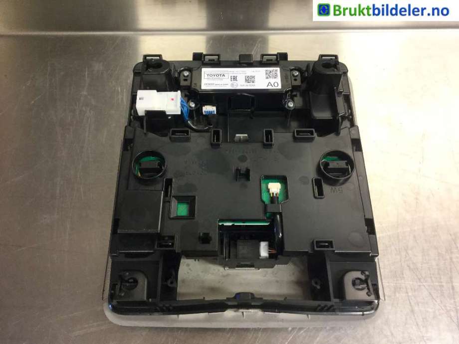 Tak konsoll til Toyota RAV4 2019-->> (Type V)  (TOYOTA|867E1-33011|101546-0102|1D111-267G)