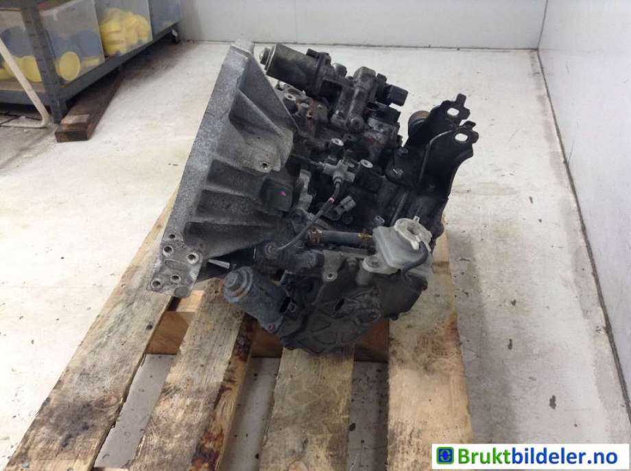 Girkasse automat til Toyota Auris 2010-2012 (Type I, Fase 2)  (TOYOTA|3033012052|EC65A|)