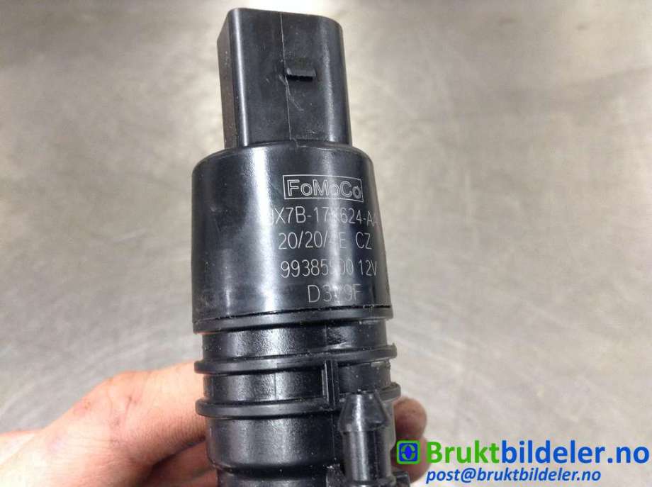 Spylerpumpe foran til Ford Kuga 2019-->> (Type III)  (FORD|JX7B-17K624-AA|99385900|)