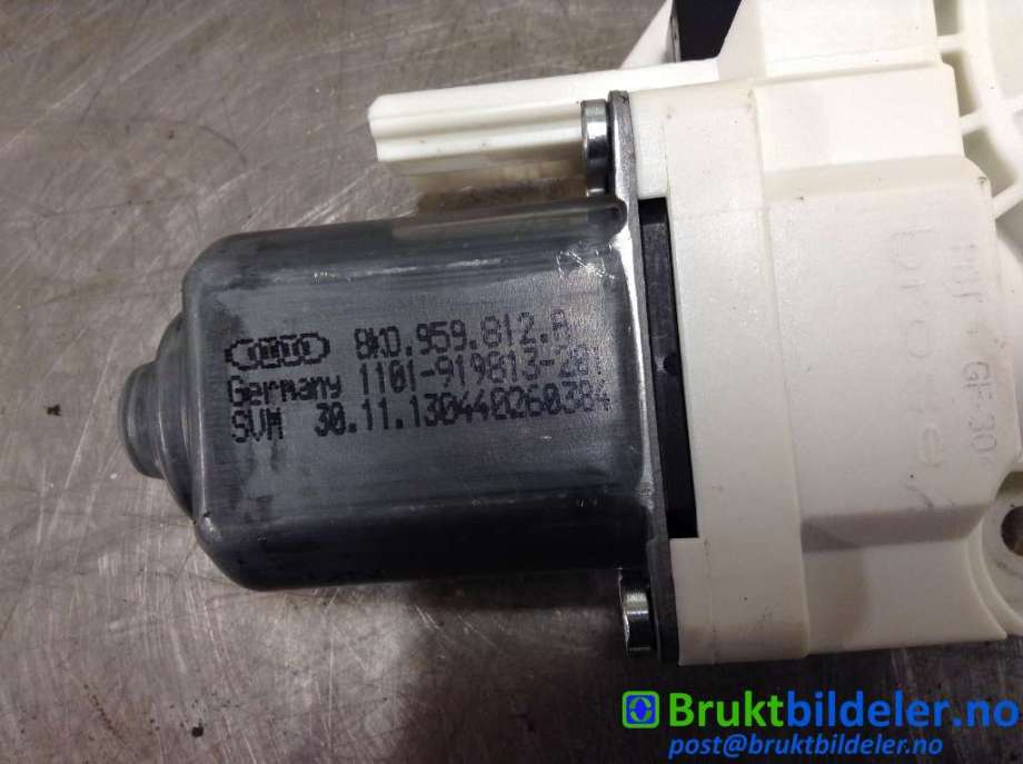Ruteheis høyre bak til Audi Q5 2012-2017 (Type I, Fase 2)  (AUDI|8K0 959 812 A|1101-919813-201|)