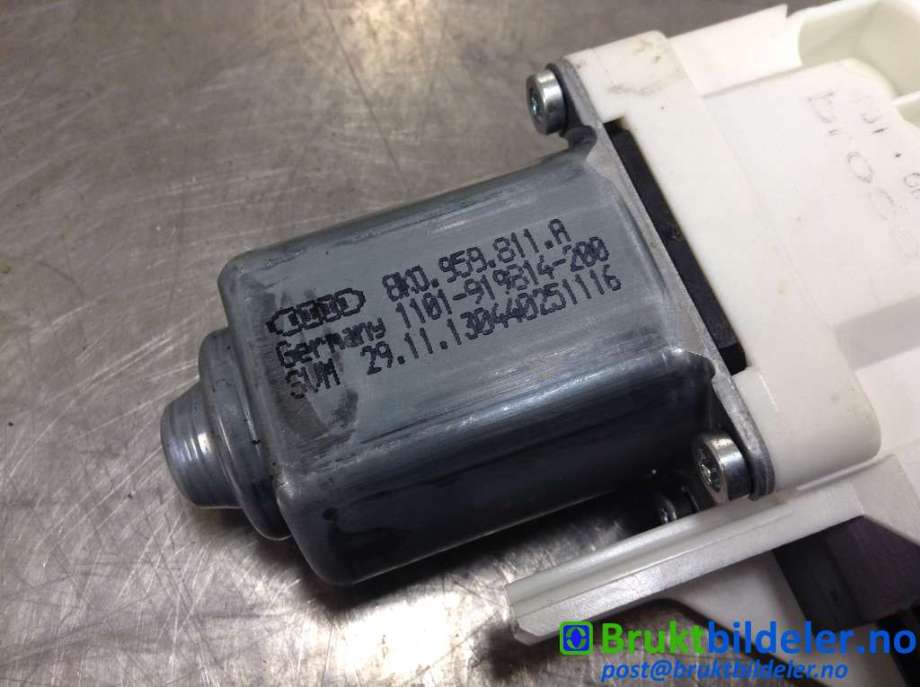 Ruteheis venstre bak til Audi Q5 2012-2017 (Type I, Fase 2)  (AUDI|8K0 959 811 A|1101-919814-200|)