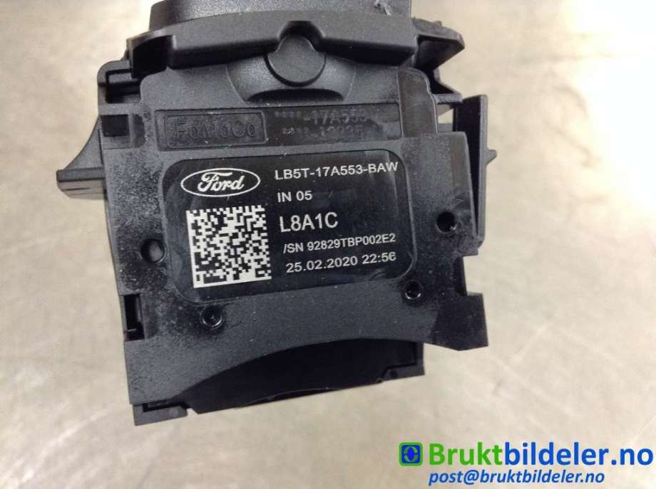Bryter visker til Ford Kuga 2019-->> (Type III)  (FORD|LB5T-17A553-BAW|)