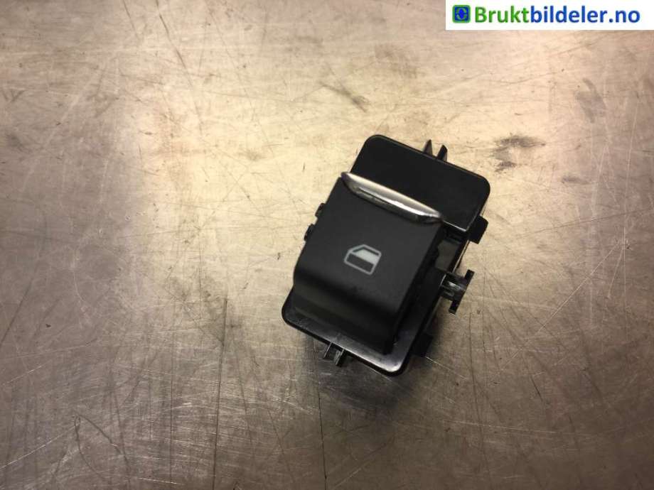 Bryter ruteheis til Ford Kuga, 2019-->> (Type III) (FORD|LB5T-14529-AAW)