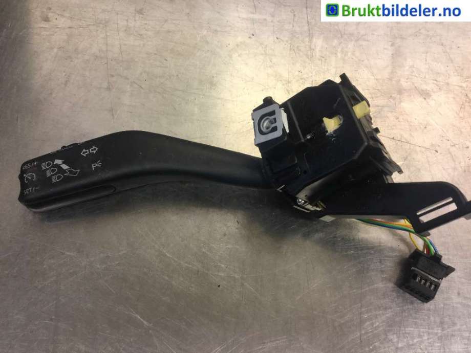 Bryter blink til VW Golf VI, 2008-2012  (VOLKSWAGEN|1K0 953 513 G)