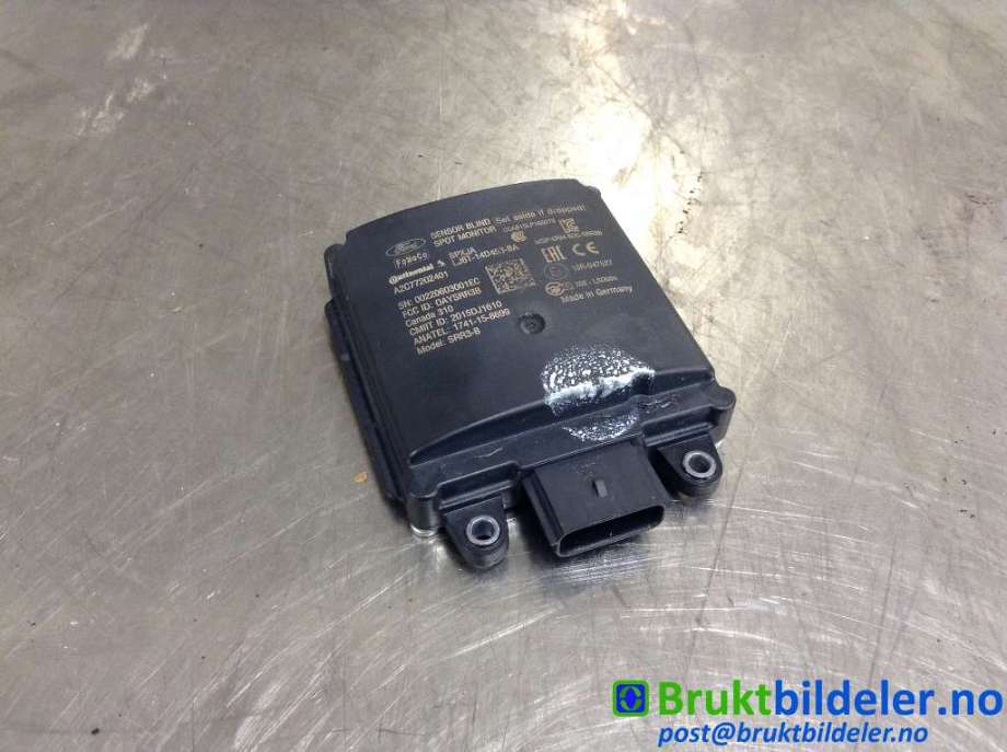 Sensor radar til Ford Kuga, 2019-->> (Type III) (FORD|LJ6T-14D453-BA)