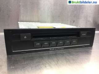 Bilstereo CD-veksler til Audi Q7, 2006-2010 (Type I, Fase 1)  (AUDI|4L0 910 110 B|CX-CA1696G)