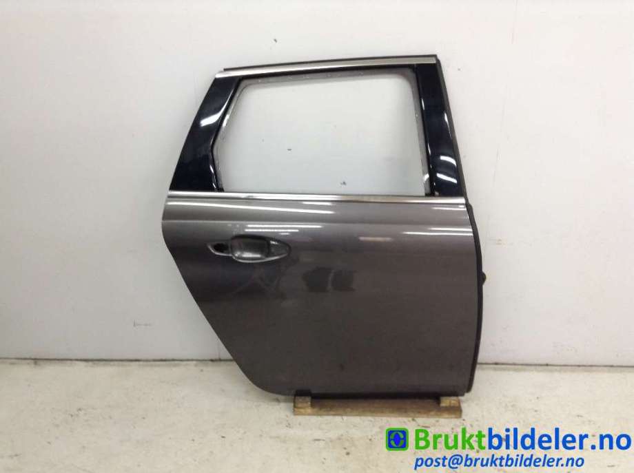 Dør høyre bak til Peugeot 308, 2013-2021 (Type II) (PEUGEOT|98 052 674 80)