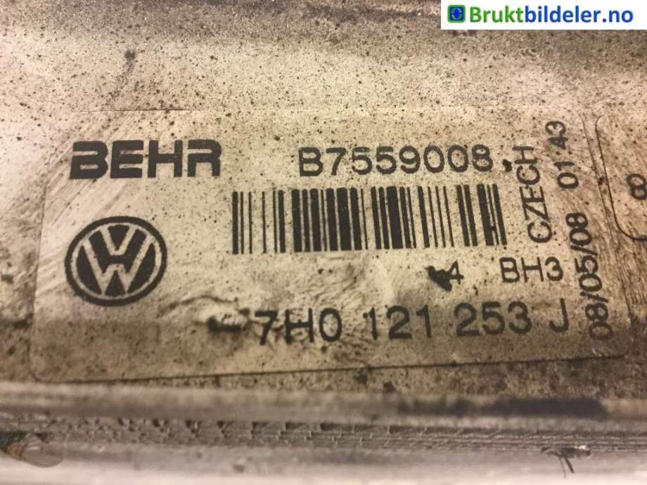 Radiator (manuell gir) til VW Transporter / Caravelle 2003-2009 (Fase 1) (T5) (T5) (VOLKSWAGEN|7H0 121 253 J|)