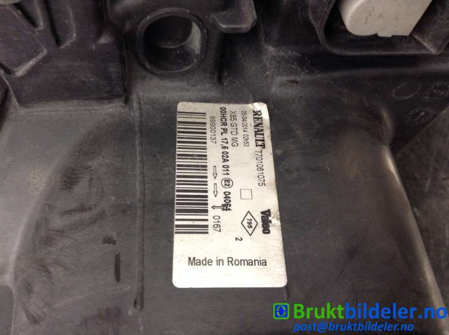 Frontlykt venstre halogen til Renault Clio 2006-2009 (Type III, Fase 1)  (RENAULT|7701061075|89900137|)