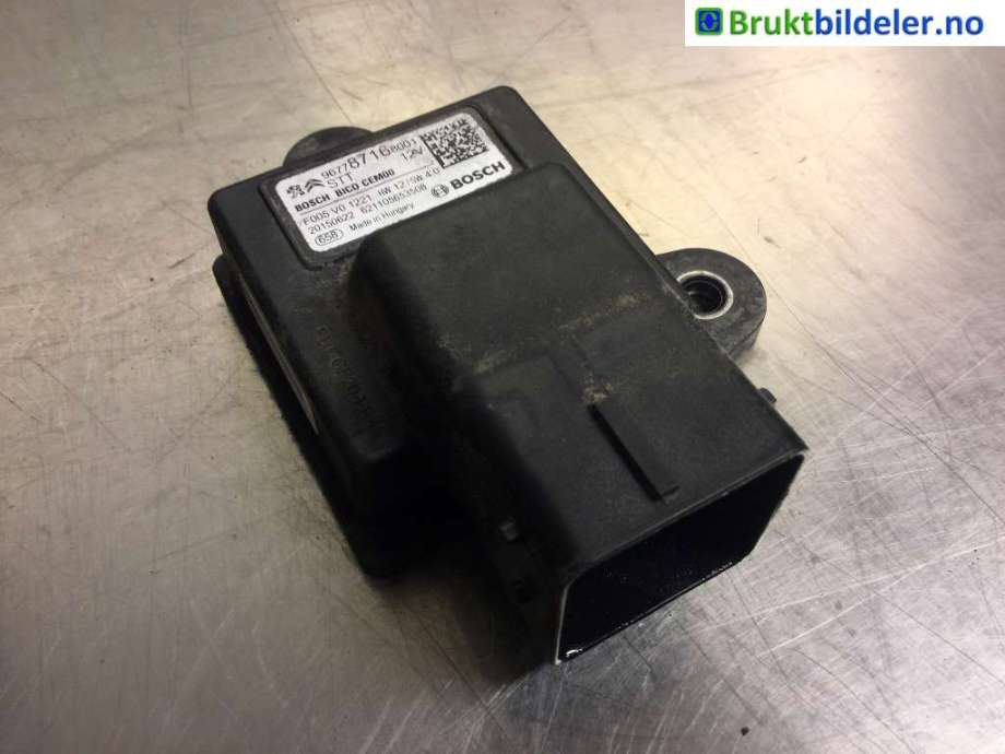 Rele diverse til Peugeot 308, 2013-2021 (Type II) (PEUGEOT|96 778 716 80 01)