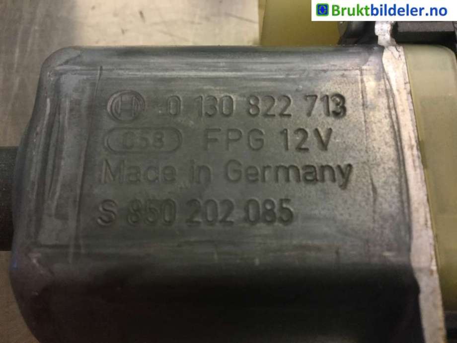 Ruteheis venstre bak til Audi A3 2012-2016 (Type III, Fase 1) (AUDI|5Q0 959 801|0 130 822 713|)