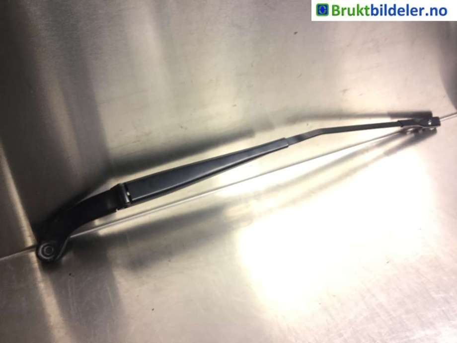 Viskerarmer frontrute til Audi A3, 2012-2016 (Type III, Fase 1)  (AUDI|8V1 955 408)