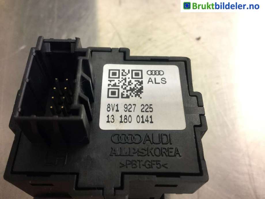 Bryter elektrisk håndbrekk/parkbrems til Audi A3 2012-2016 (Type III, Fase 1) (AUDI|8V1 927 225|)