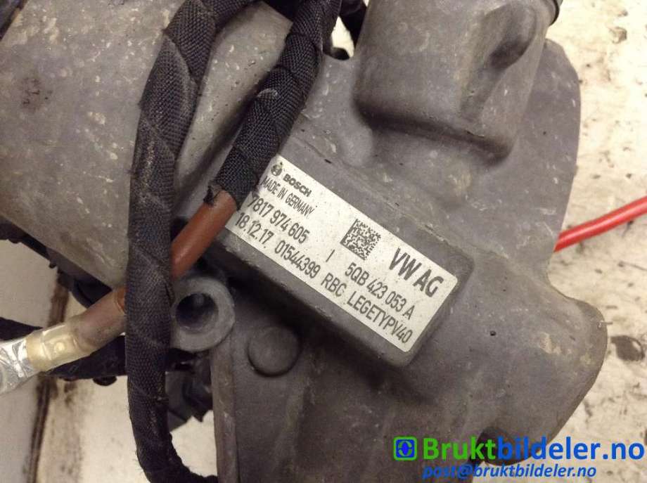 Tannstang elektrisk til VW Tiguan 2016-2020 (Type II, Fase 1)  (VOLKSWAGEN|5QB 423 053 A|7 817 974 605|5QF 909 144 A)