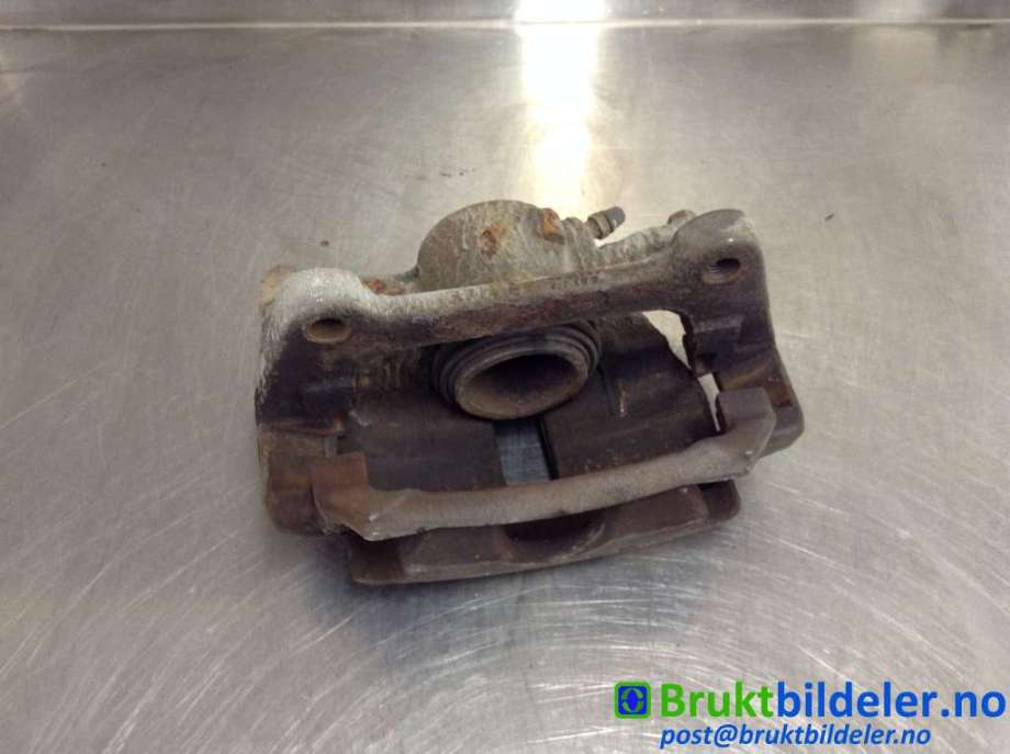 Bremsecaliper høyre foran til VW Tiguan 2016-2020 (Type II, Fase 1)  (VOLKSWAGEN|8V0 615 124 D|)