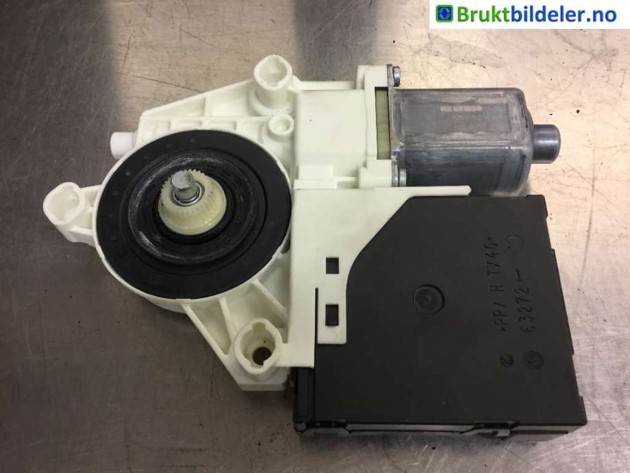 Ruteheis venstre foran til VW Caddy, 2015-2020 (Type III, Fase 3)  (VOLKSWAGEN|2K5 959 701)