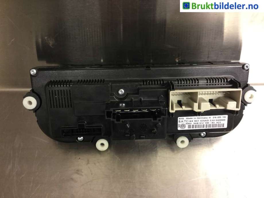 Varmeapparat betjening til VW Caddy 2015-2020 (Type III, Fase 3)  (VOLKSWAGEN|1K8 907 426 AQ|5HB 012 108|)
