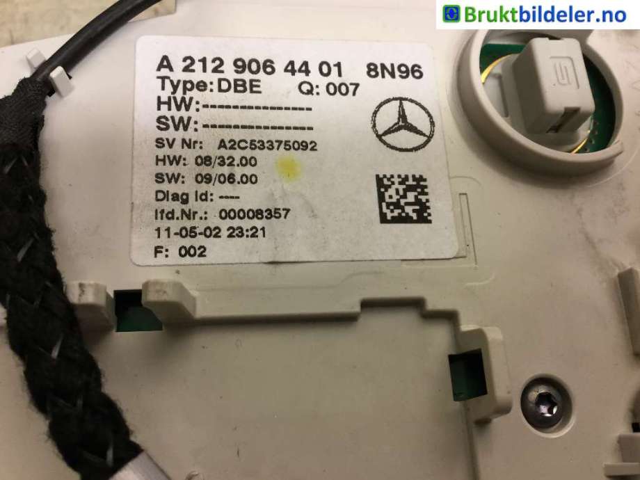Tak konsoll til Mercedes E-Klasse 2009-2013 (Fase 1) (W212) (W212) (MERCEDES|A 212 906 44 01|)