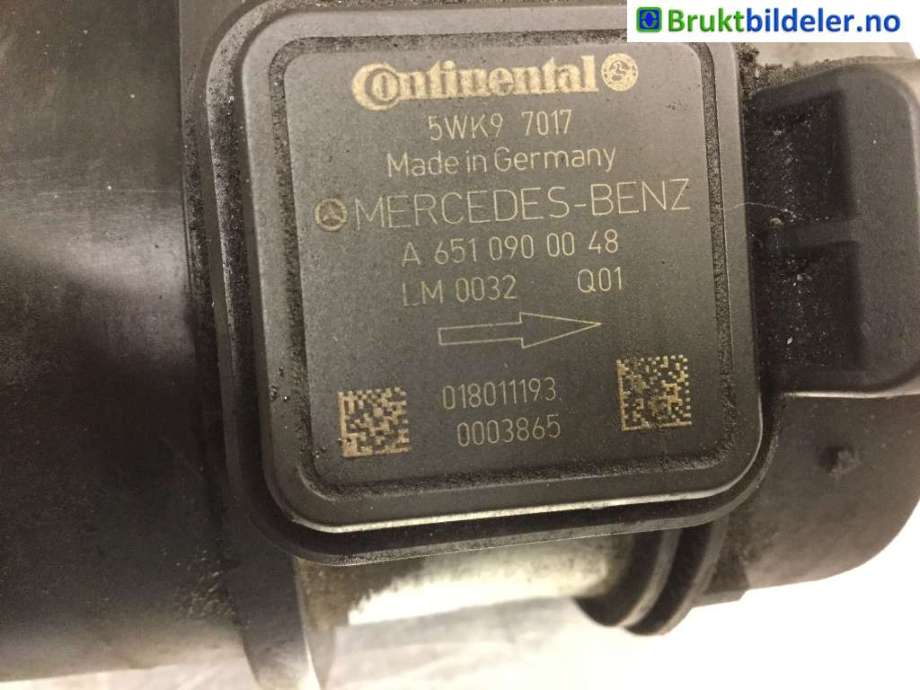 Luftmengde/luftmassemåler til Mercedes E-Klasse 2009-2013 (Fase 1) (W212) (W212) (MERCEDES|A 651 090 00 48|5WK9 7017|)