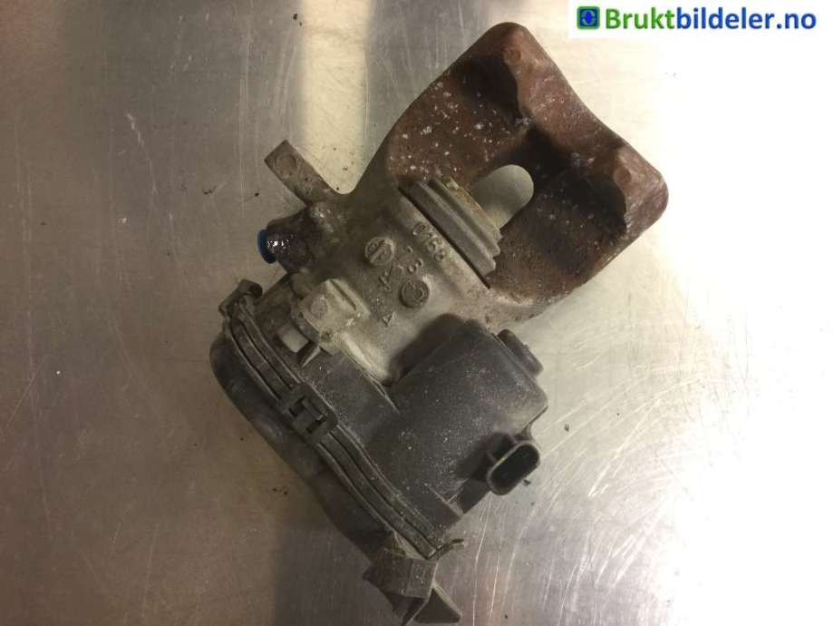 Bremsecaliper høyre bak til Mercedes A-Klasse 2012-2018 (W176) (W176) (MERCEDES|A 000 423 24 81||A 172 906 03 00)