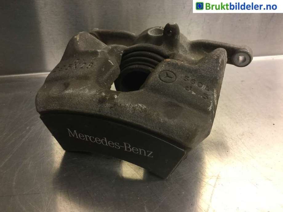 Bremsecaliper høyre foran til Mercedes A-Klasse, 2012-2018 (W176) (W176) (MERCEDES|A 000 421 74 81)