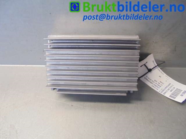 Bilstereo forsterker til BMW X1, 2009-2015 (E84) (E84) (BMW|9312443)