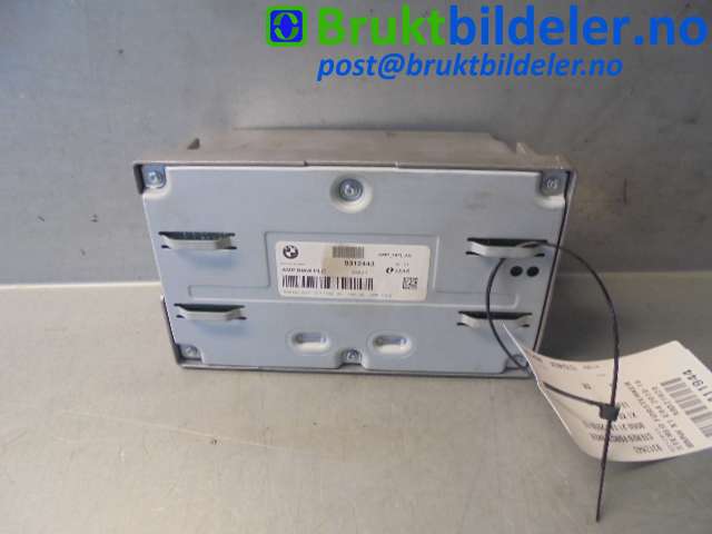 Bilstereo forsterker til BMW X1 2009-2015 (E84) (E84) (BMW|9312443|)