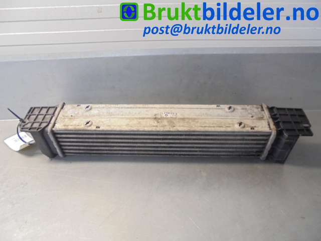 Intercooler til BMW X1 2009-2015 (E84) (E84) (BMW|7 798 788-02|3296399|)