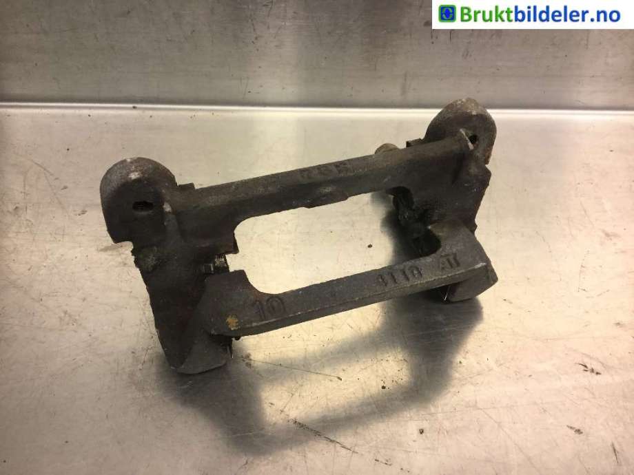 Bremsecaliper brakett til Mitsubishi Outlander 2012-2015 (Type III, Fase 1)  (MITSUBISHI|4605B122|)