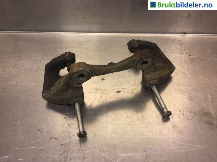 Bremsecaliper brakett til Mercedes E-Klasse 2009-2013 (Fase 1) (W212) (W212) (MERCEDES|A 204 421 11 94|)