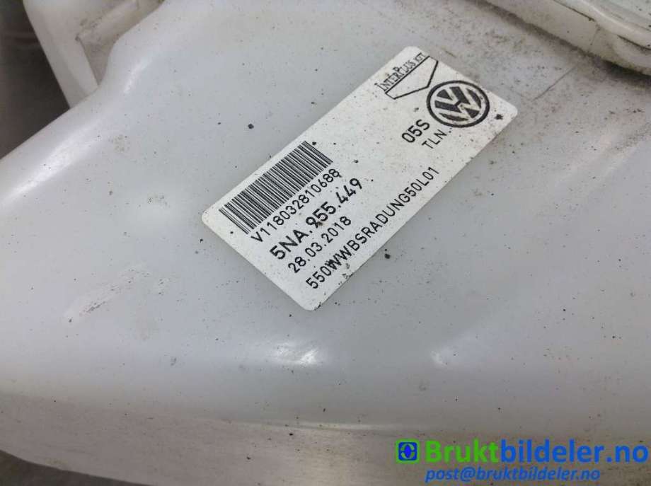Spylertank til VW Tiguan 2016-2020 (Type II, Fase 1)  (VOLKSWAGEN|5NA 255 449|)