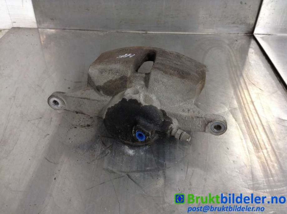 Bremsecaliper høyre foran til VW Tiguan 2016-2020 (Type II, Fase 1)  (VOLKSWAGEN|3C0 615 124|)