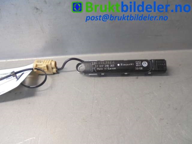 Antenne forsterker til VW Tiguan, 2007-2011 (Type I, Fase 1)  (VOLKSWAGEN|5N0 035 552 C)