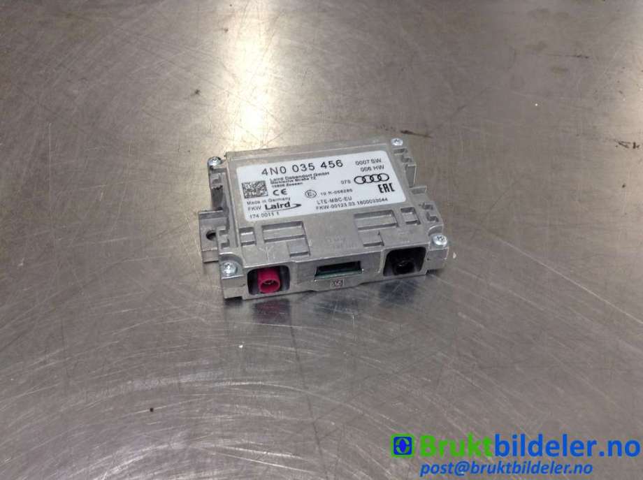 Antenne forsterker til VW Tiguan 2016-2020 (Type II, Fase 1) (VOLKSWAGEN|4N0 035 456|)