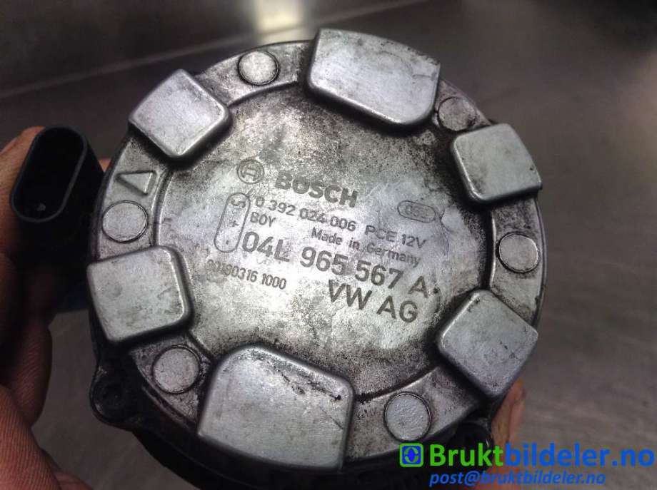 Sirkulasjonspumpe til VW Tiguan 2016-2020 (Type II, Fase 1)  (VOLKSWAGEN|04L 965 567 A|0 392 024 006|)
