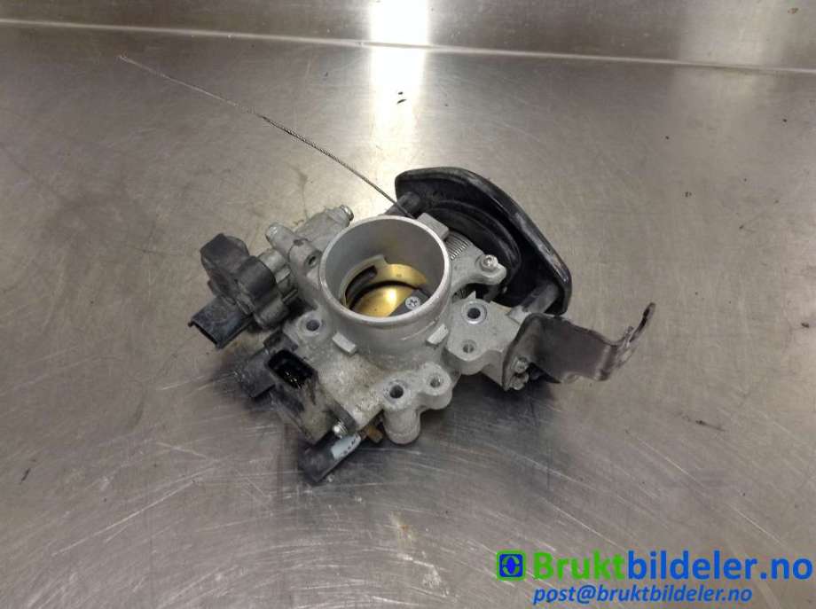 Spjeldhus til Hyundai i10, 2008-2013 (Type I)  (HYUNDAI|35100 03000)